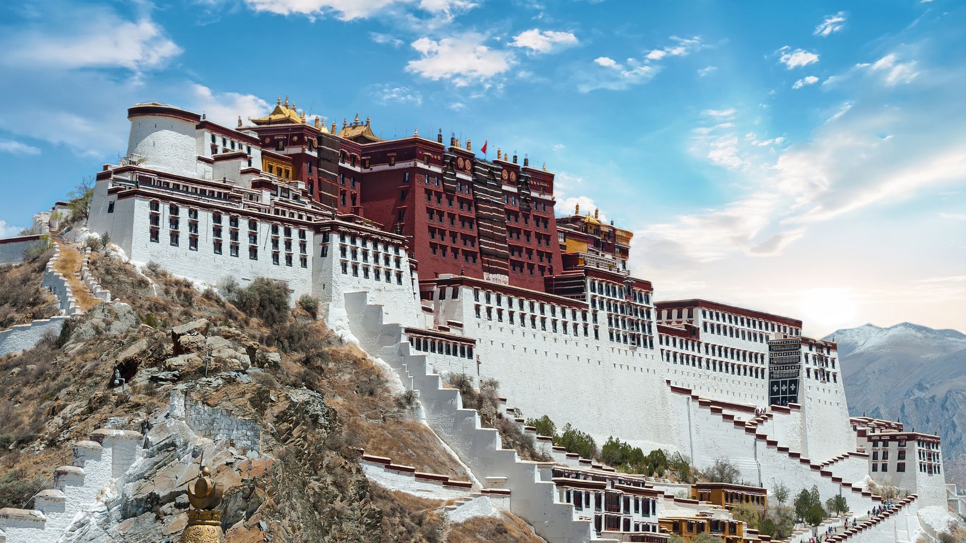 potala-palace-tibet-1