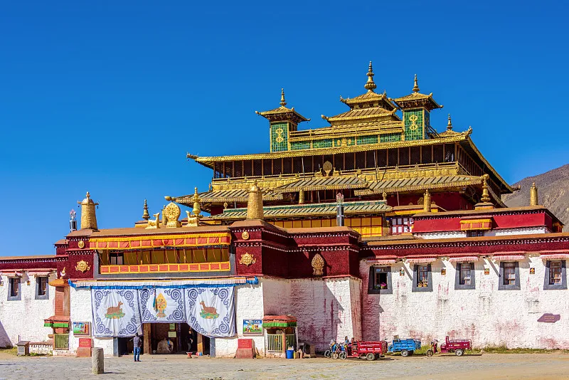 Tibet’s Top 10 Must-Visit Cities: A Journey Through Culture, Altitude & Adventure