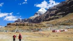 Age Requirements for Kailash Mansarovar Yatra: Ages 10–75 Recommended