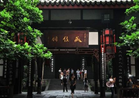 The Best Temples to Visit Around Chengdu