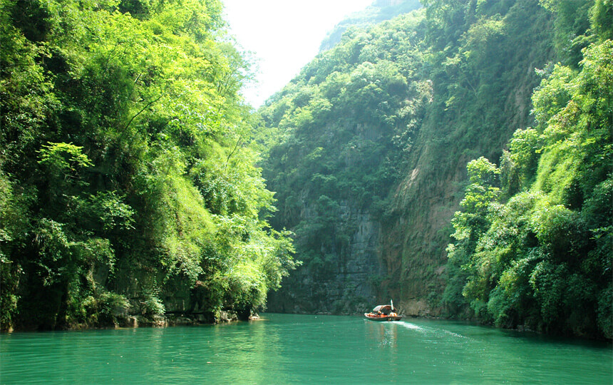 5-Day Yichang–Chongqing Yangtze River Cruise Tour (Downstream): Chongqing, Fengdu, Three Gorges & More