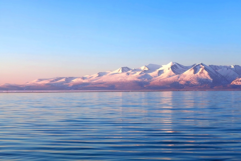 11-Day Ngari Discovery Tibet Tour: Kailash, Lake Manasarovar, Lhasa, Everest, Yamdrok Lake & More