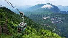 Complete Guide to Visiting Mount Emei: Hiking or Cable Car