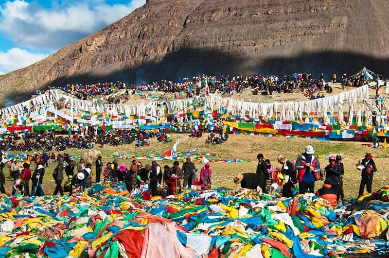 11-Day Ngari Discovery Tibet Tour: Kailash, Lake Manasarovar, Lhasa, Everest, Yamdrok Lake & More