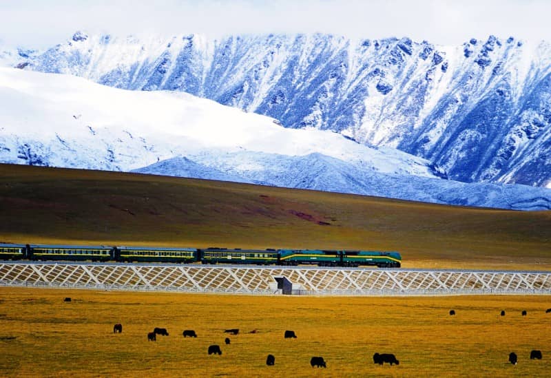 PIC74 Qinghai-Tibet Railway