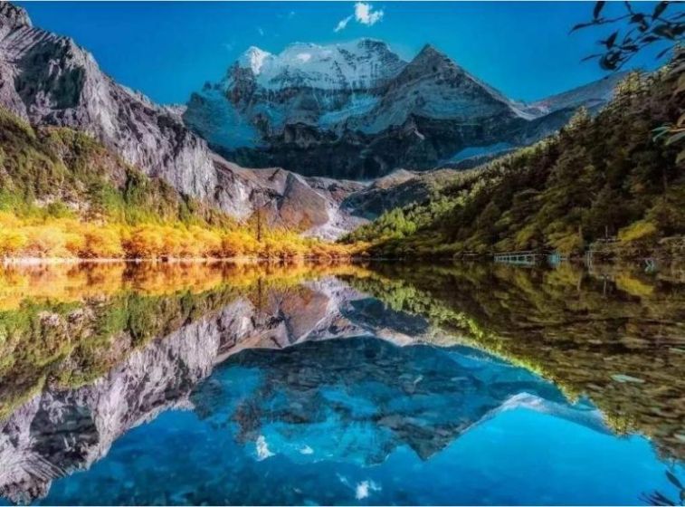 5-day Sichuan Small Group Tour: Daocheng Yading, Kangding, Siguniang Mountain