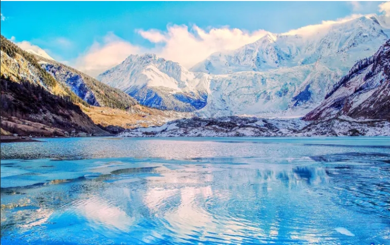 12-Day Tibet Winter Blue Ice Tour: Lhasa-Nyingchi-Lulang-Everest Base Camp-Namtso