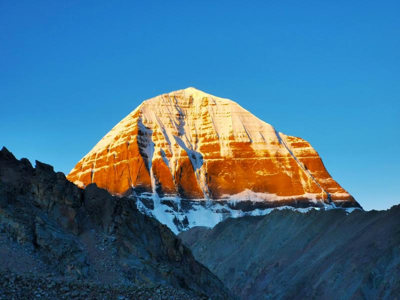 16-Day Tibet Photography Tour: Lhasa, Yamdrok, Everest & Kailash