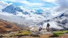 30 Interesting Facts About the Himalayas for Travelers and Adventurers