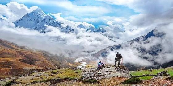 30 Interesting Facts About the Himalayas for Travelers and Adventurers