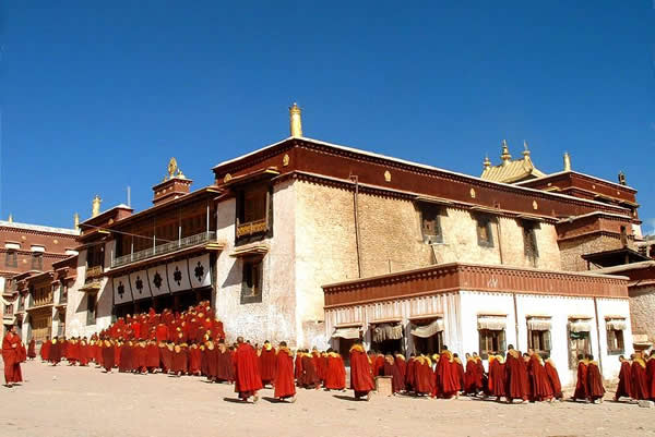 Chamdo Jampaling Monastery