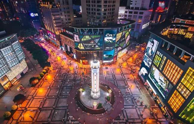 5-Day 4-Night Chongqing Group Tour: Three Natural Bridges, Wulong Fairy Mountain, Hongyadong, Ciqikou & More