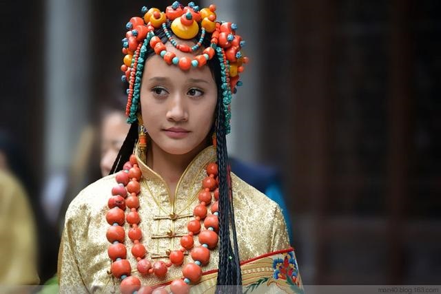 Tibetan women