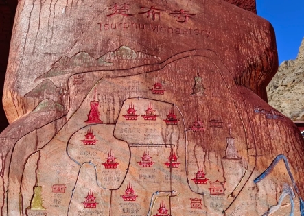 Why Join a Group Tour in Tibet? 