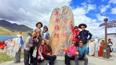 Why Join a Small Group Tour in Tibet: Pros and Cons
