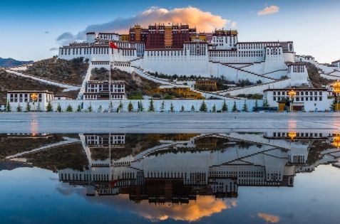 One-Day Lhasa Photography Tour: Capture the Spirit of Tibet