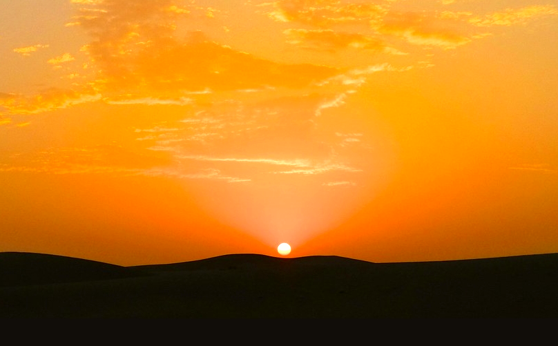 Xinjiang Time Difference: See Two Sunsets in One Day