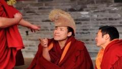 Tibetan Buddhist Ritual Clothes: What Do Tibetan Monks Wear?