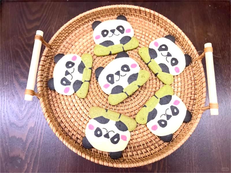 可爱的熊猫饼干(1)