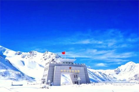 Top 10 Must-Visit Places in Southern Xinjiang: Desert, Canyons & Culture