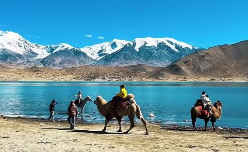 Karakul Lake Travel Guide: Mirror of the Pamirs on the Karakoram Highway