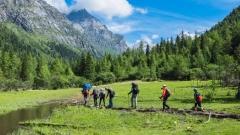 The Ultimate Siguniang Mountain Trekking Guide
