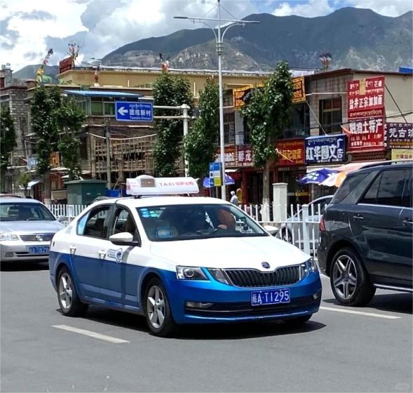 How to Avoid Tourist Traps in Tibet: Shopping, Sightseeing & Staying