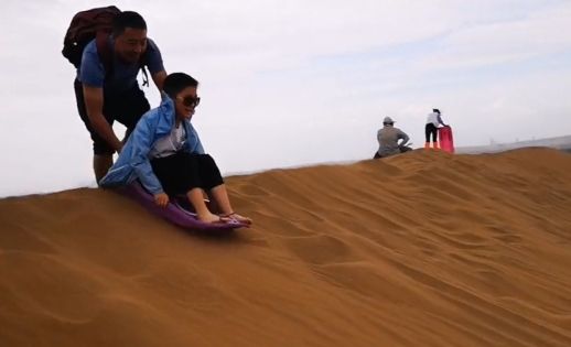 Taklamakan Desert Adventures: Sand Dunes and Oases