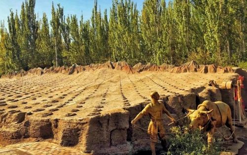Top Attractions in Turpan: Desert Oasis and Ancient Cities