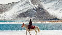 Karakul Lake Travel Guide: Mirror of the Pamirs on the Karakoram Highway