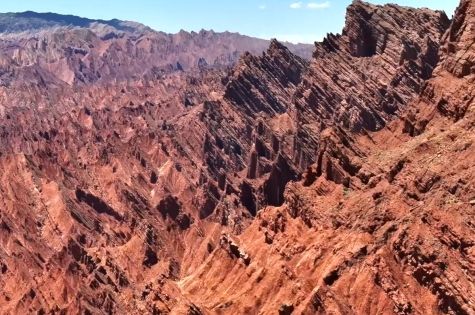 Xinjiang’s Red Rock Wonder: Canyons, Cliffs, and Natural Beauty