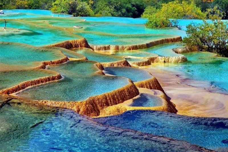 Five-Color Pond