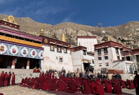 Must-See Monasteries in Tibet for Buddhists — a Practical & Spiritual Guide