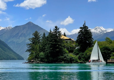Lake Basum Tso: A Hidden Gem in Eastern Tibet