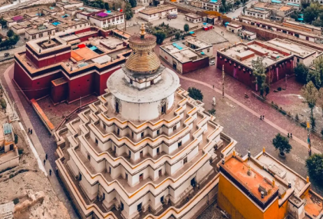 Kumbum Stupa in Gyantse: A Masterpiece of Buddhist Architecture