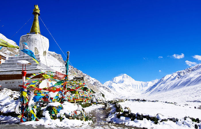 Mount Everest in Winter