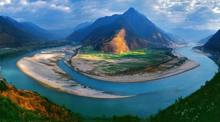 Yarlung Tsangpo River