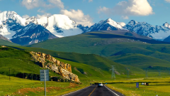 Can You Travel Xinjiang Without Renting a Car? The Best Ways to Explore Xinjiang Without Driving