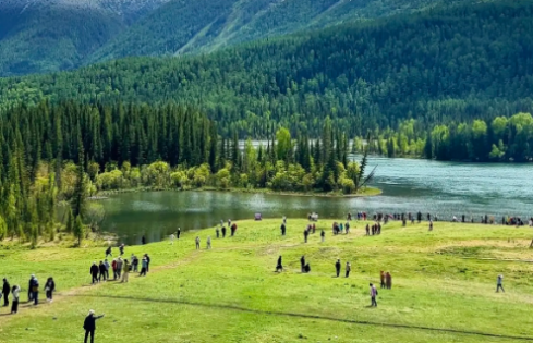 Is Xinjiang Safe to Travel? What Tourists Should Know Before Visiting
