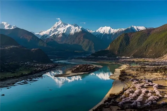 Yarlung Tsangpo River