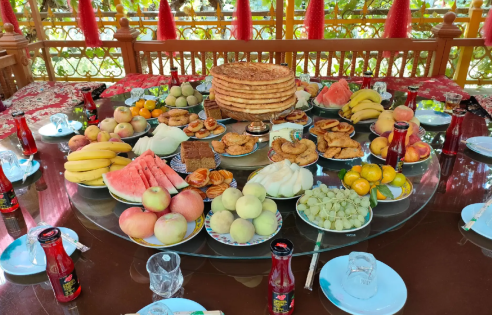 How Uygur Families Celebrate Weddings and Festivals