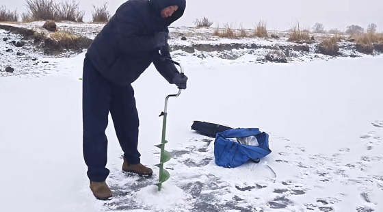 Experience Ice Fishing Like a Local in Northern Xinjiang