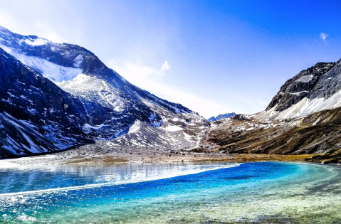 Best Winter Hiking Trails in Western Sichuan