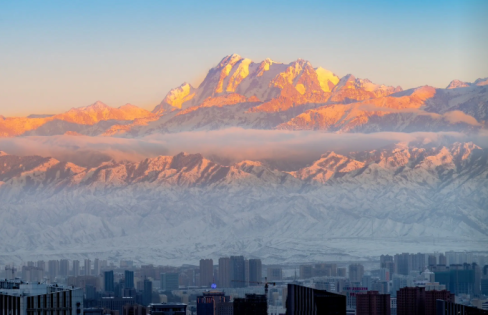 Where to See the Best Snow-Covered Mountains in Xinjiang