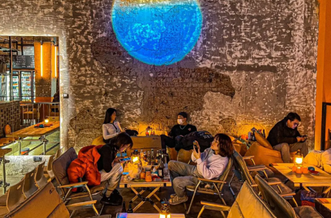 Chengdu Nightlife Guide: Hotpot, Bars, and Tea Houses