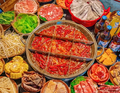 Chengdu Nightlife Guide: Hotpot, Bars, and Tea Houses