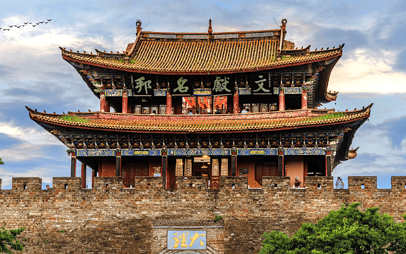 10-Day In-Depth Yunnan Tour: Kunming, Dali, Lijiang, Shangri-La & Lugu Lake