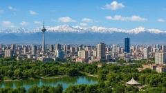 Urumqi Altitude: A Concise Guide for Foreign Travelers