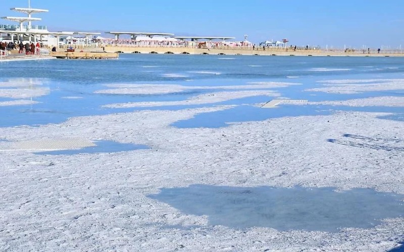 10-Day Gansu-Qinghai Grand Loop Tour: U-shaped Highway, Chaka Salt Lake, Qinghai Lake