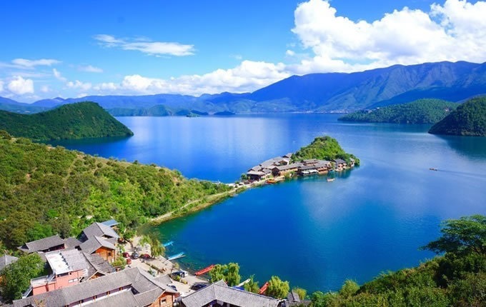 Yunnan Travel Guides